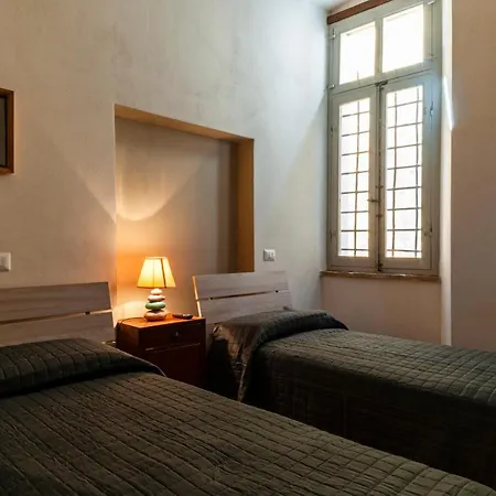 La Casa Del Prete Holiday home Montecastrilli